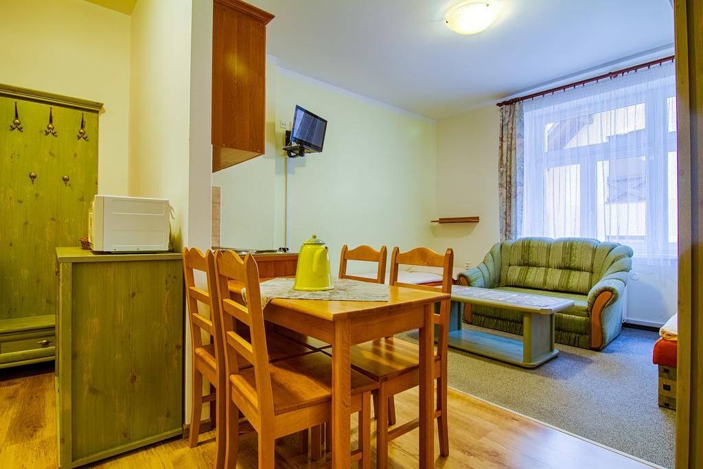 Apartmany Centrum With Garage Рокицани Номер фото