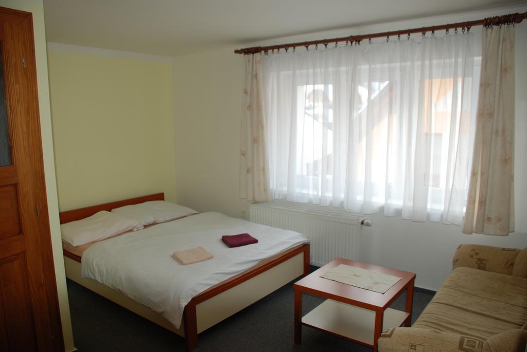 Apartmany Centrum With Garage Рокицани Номер фото